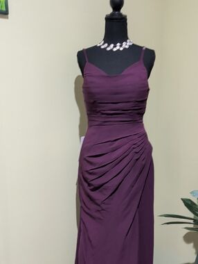 Elegant Plum Ruched Evening Dress